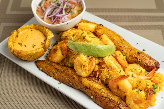 Arroz con Camarones.