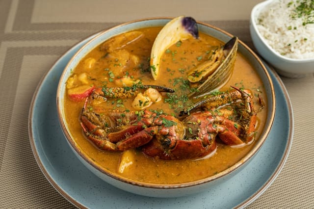 Caldo Marinero c/ Cangrejo.